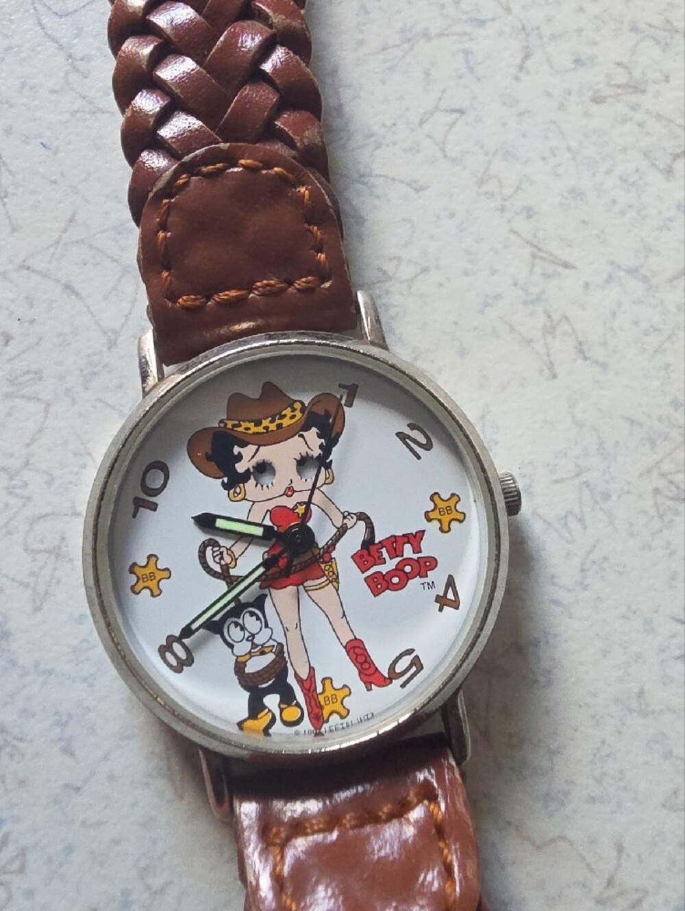 Vintage Betty Boop Brown Braided Leather Strap Watch with Character Dial - Picture 2 of 6